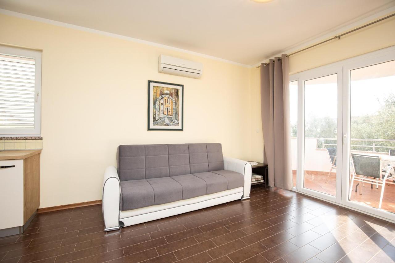 Apartments Bella Vista Veglia Exterior foto