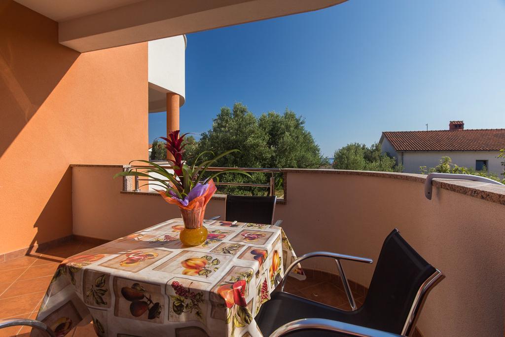 Apartments Bella Vista Veglia Exterior foto